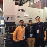 수직 프레스 브레이크